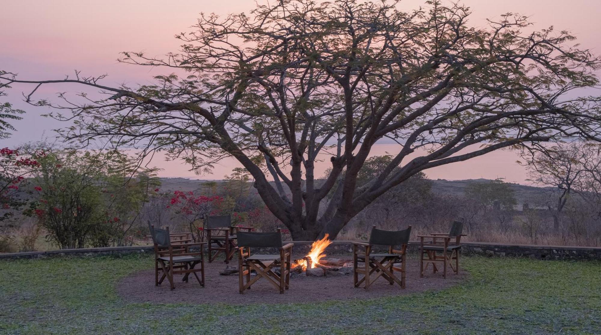 Musungwa Safari Lodge Shanjungu Exteriör bild