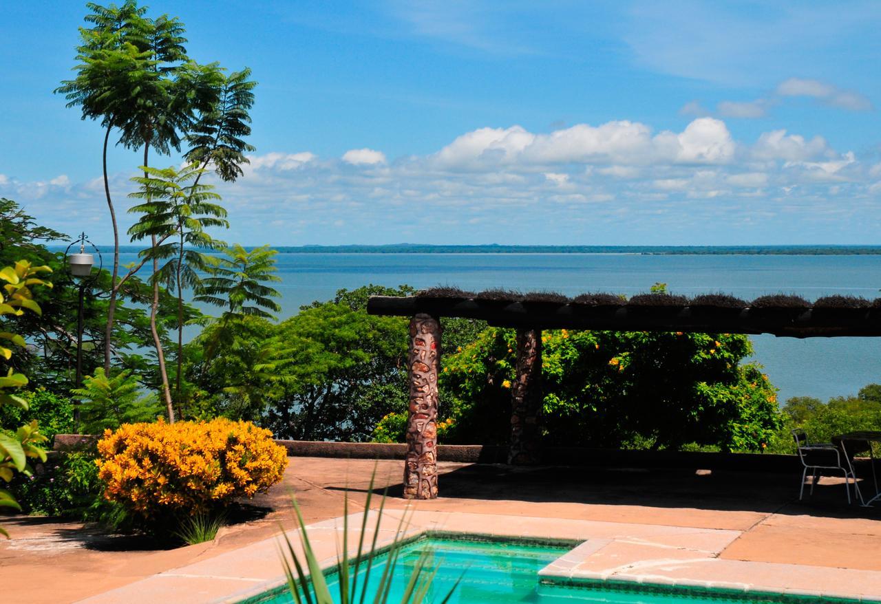 Musungwa Safari Lodge Shanjungu Exteriör bild