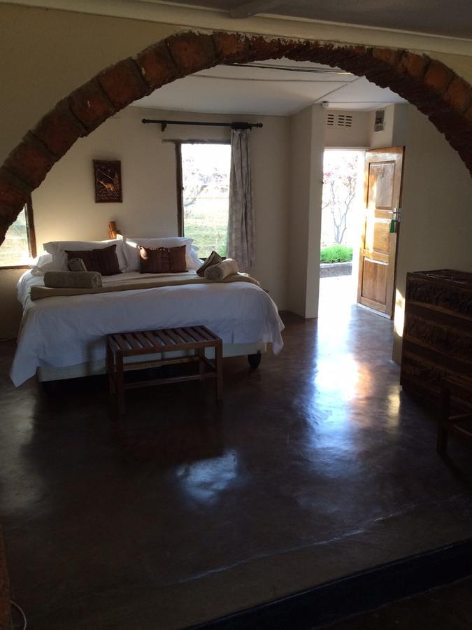 Musungwa Safari Lodge Shanjungu Exteriör bild