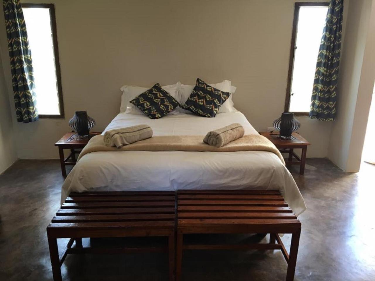 Musungwa Safari Lodge Shanjungu Exteriör bild